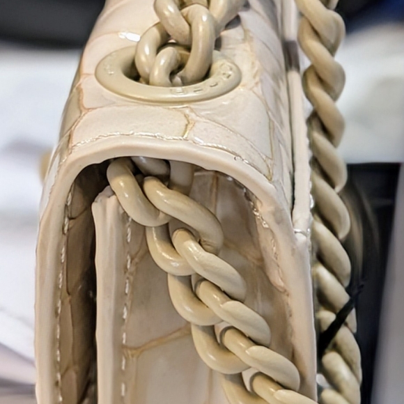 Kurt Geiger Micro Braxton Croc Embossed Shoulder/Crossbody Purse - Cream - Picture 3 of 9